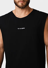 Gostoso Logotipo Regata Ribada com Estampa de Listras em Branco e Preto - Regatas Masculinas