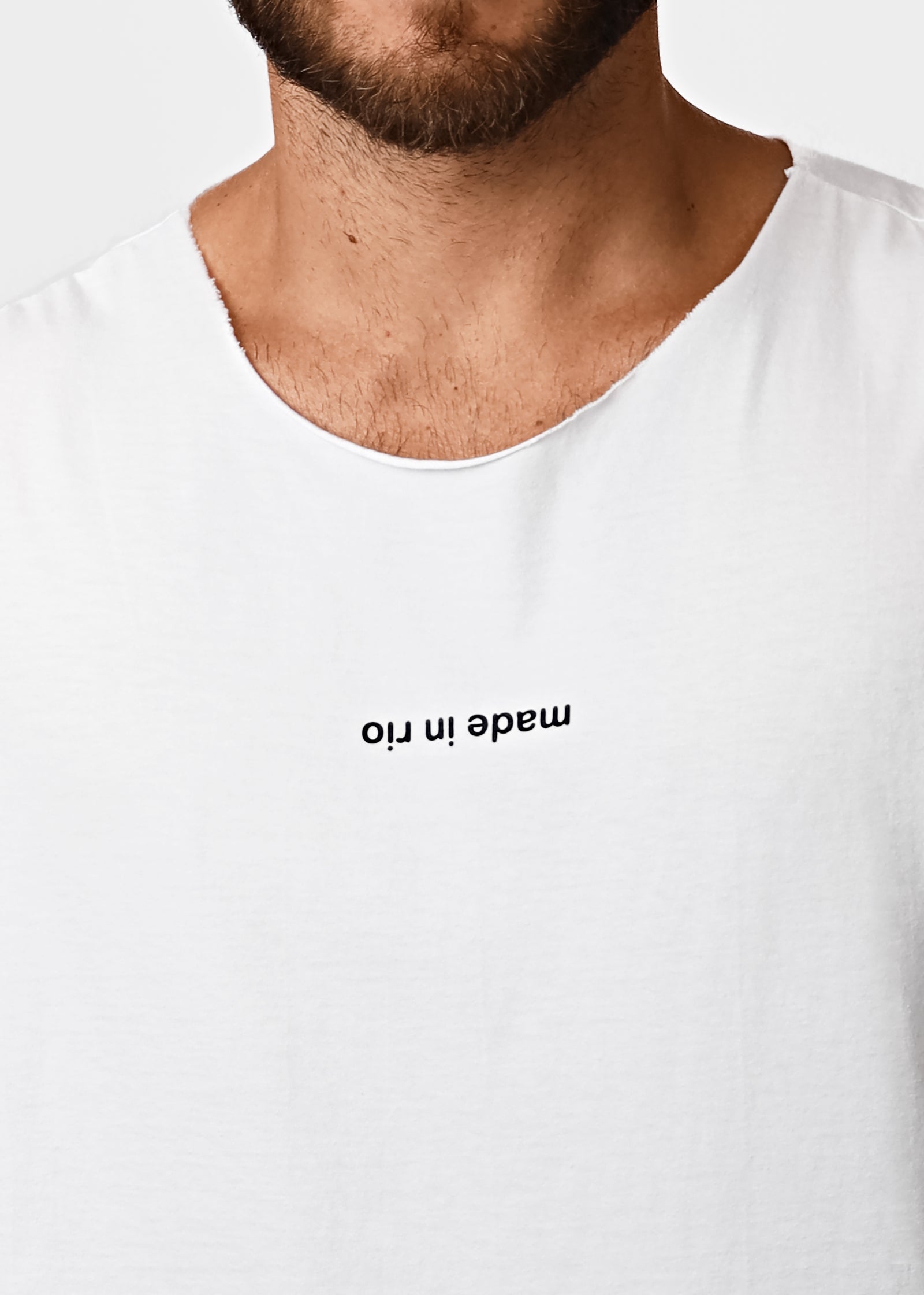 made in rio (flip) - Men's Cotton Sleeveless T-Shirt