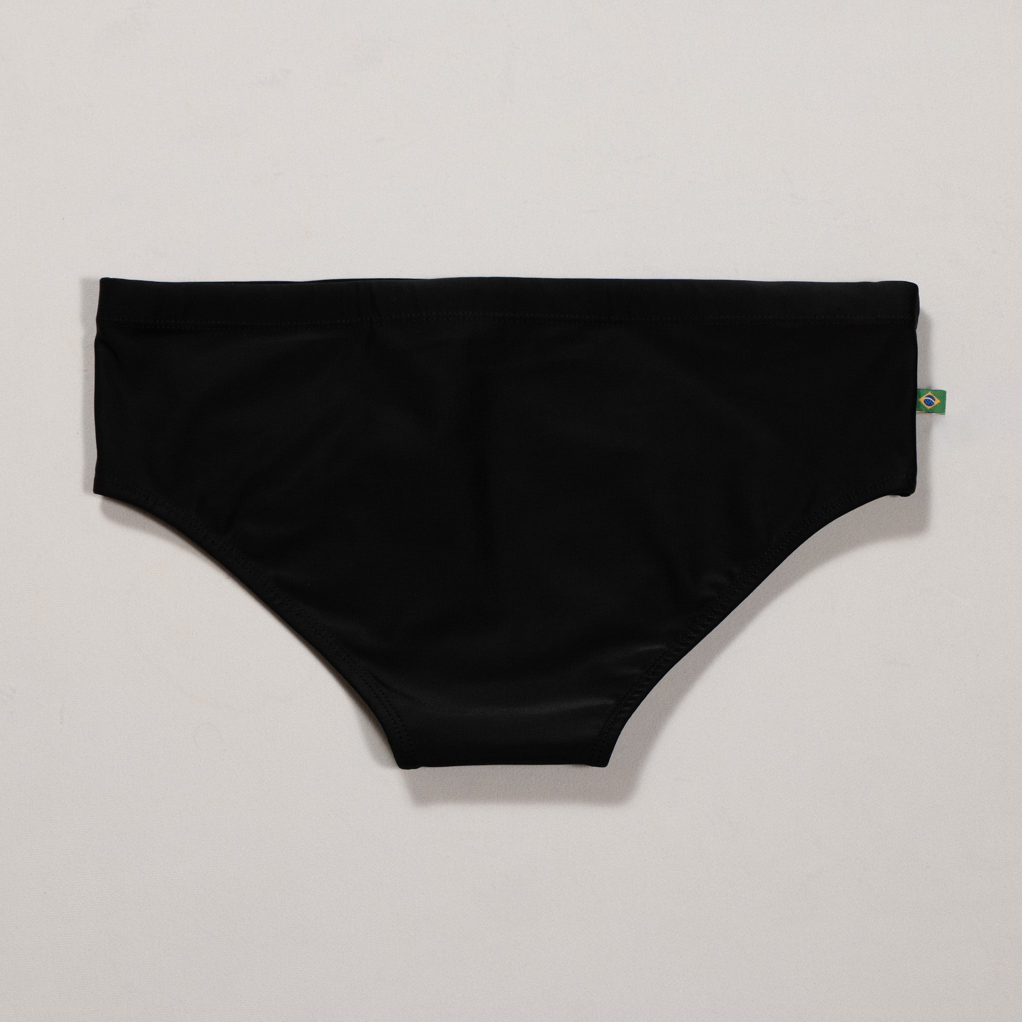 Sunga com Recorte e Cós Baixo — Roupa de Banho Masculina